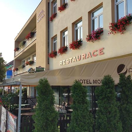 Hotel Morava Jevíčko المظهر الخارجي الصورة