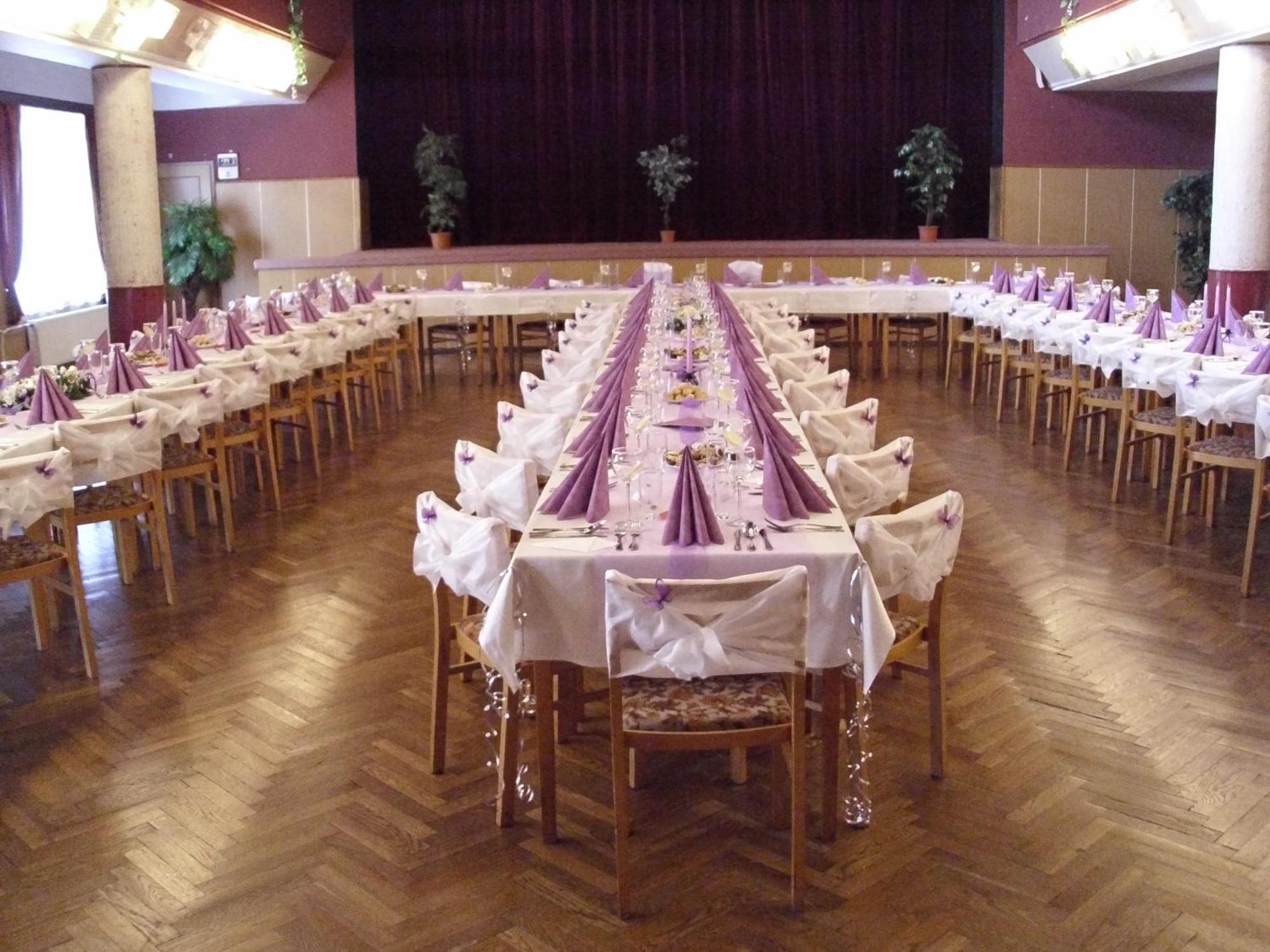 Hotel Morava Jevíčko المظهر الخارجي الصورة